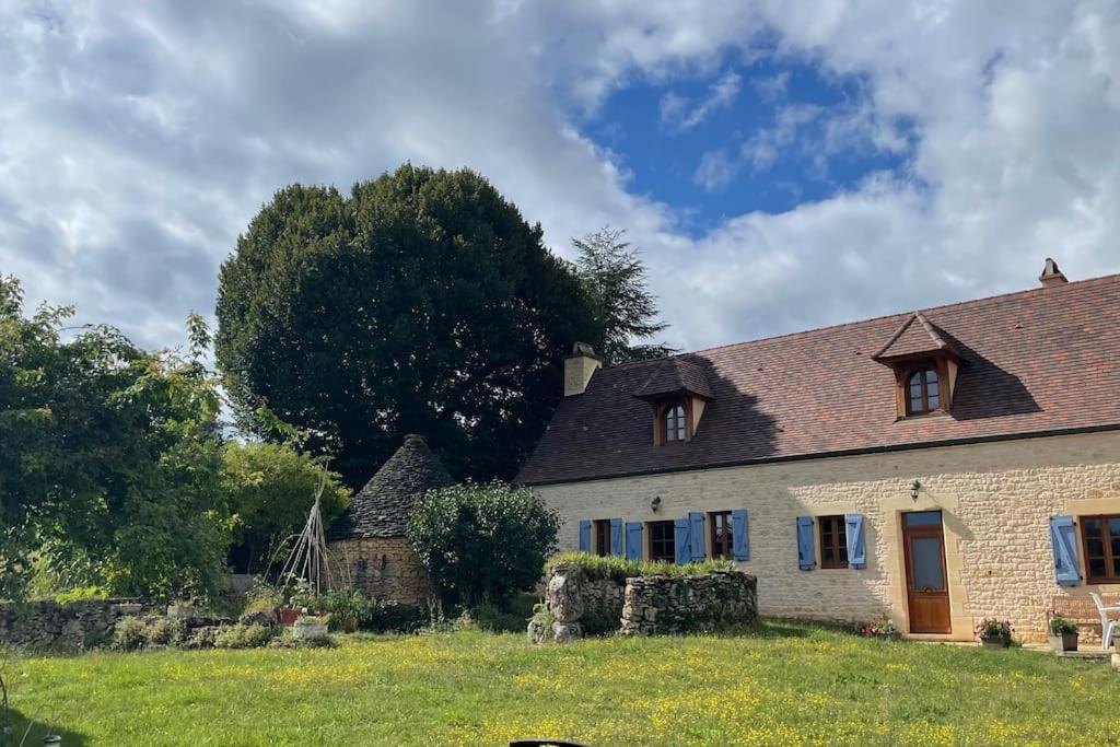 Charming 19Th Century Farmhouse With Pool Vitrac  Esterno foto