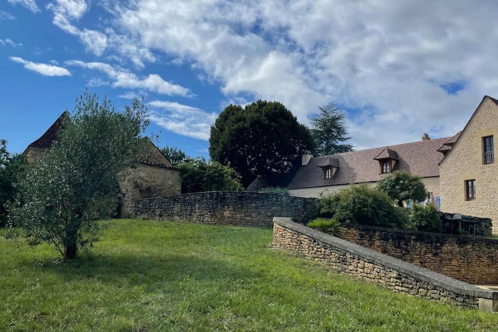 Charming 19Th Century Farmhouse With Pool Vitrac  Esterno foto