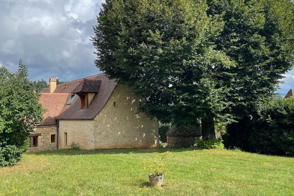 Charming 19Th Century Farmhouse With Pool Vitrac  Esterno foto