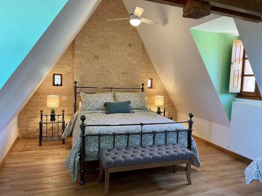 Charming 19Th Century Farmhouse With Pool Vitrac  Esterno foto